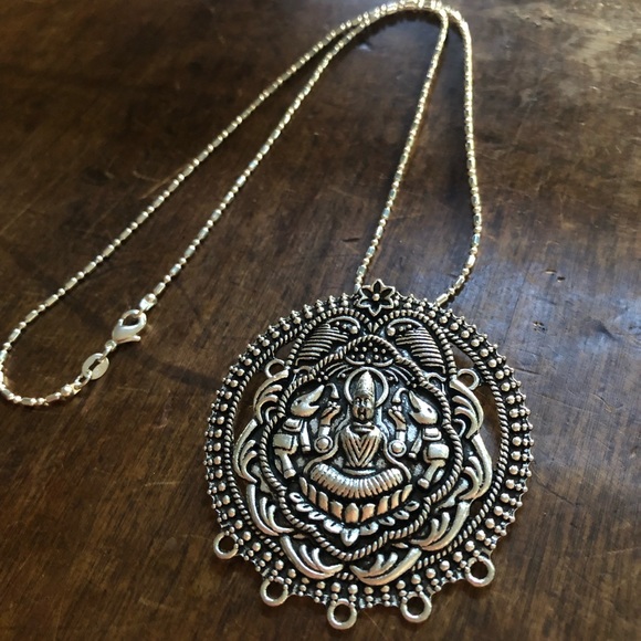 Buddha Necklace - Picture 2 of 3